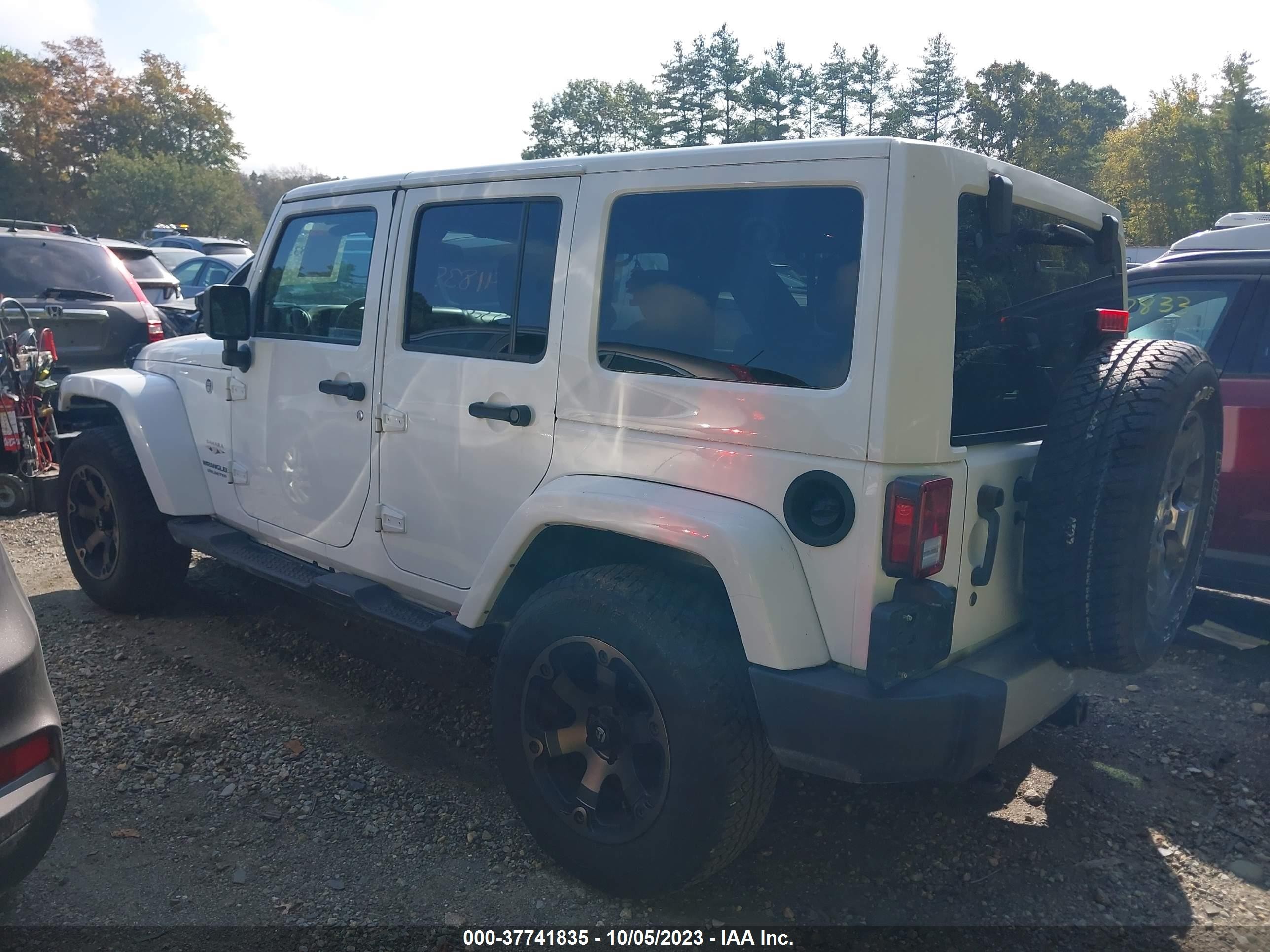 Photo 2 VIN: 1C4BJWEG5HL674900 - JEEP WRANGLER 