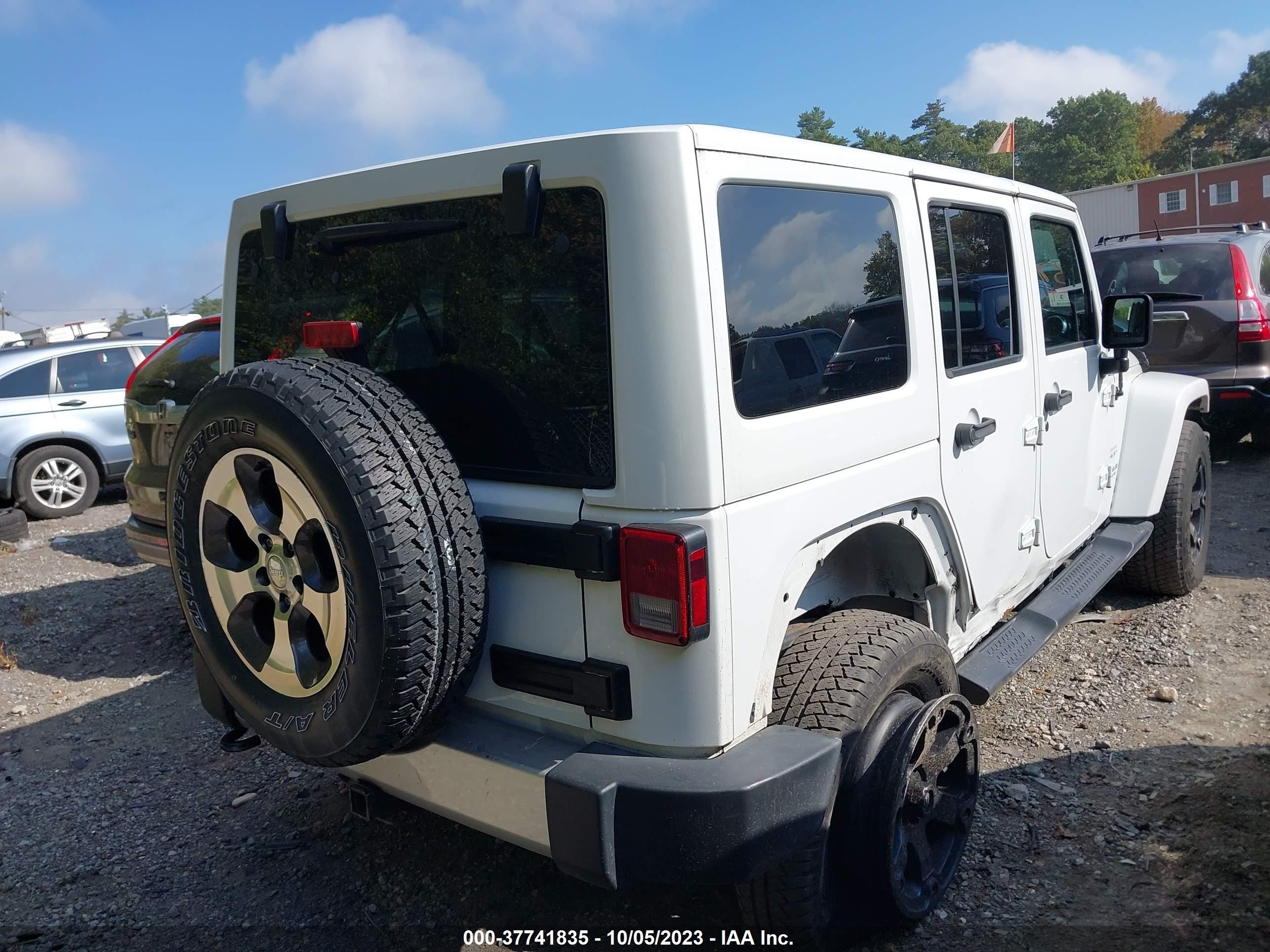 Photo 3 VIN: 1C4BJWEG5HL674900 - JEEP WRANGLER 