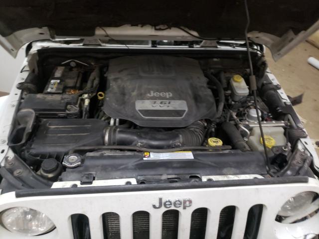 Photo 6 VIN: 1C4BJWEG6CL158182 - JEEP WRANGLER U 