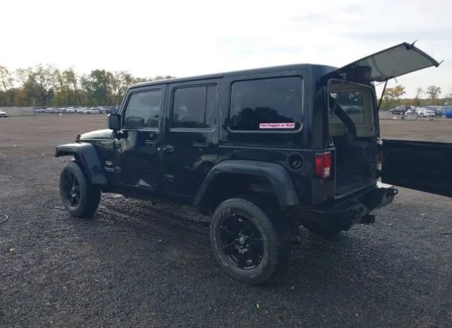 Photo 2 VIN: 1C4BJWEG6CL207834 - JEEP WRANGLER 