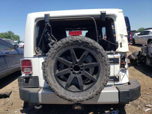 Photo 5 VIN: 1C4BJWEG6DL588165 - JEEP WRANGLER 