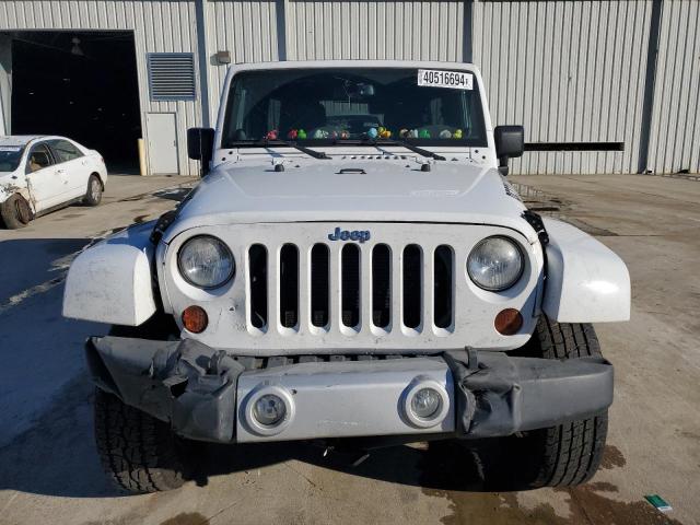 Photo 4 VIN: 1C4BJWEG6DL653211 - JEEP WRANGLER 