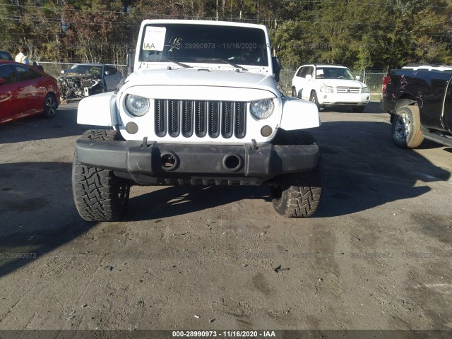 Photo 5 VIN: 1C4BJWEG6EL162655 - JEEP WRANGLER UNLIMITED 