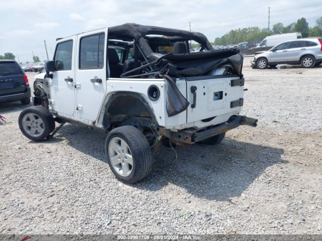 Photo 2 VIN: 1C4BJWEG6GL104080 - JEEP WRANGLER 