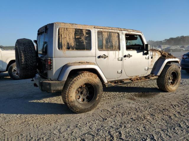 Photo 2 VIN: 1C4BJWEG7DL629256 - JEEP WRANGLER U 