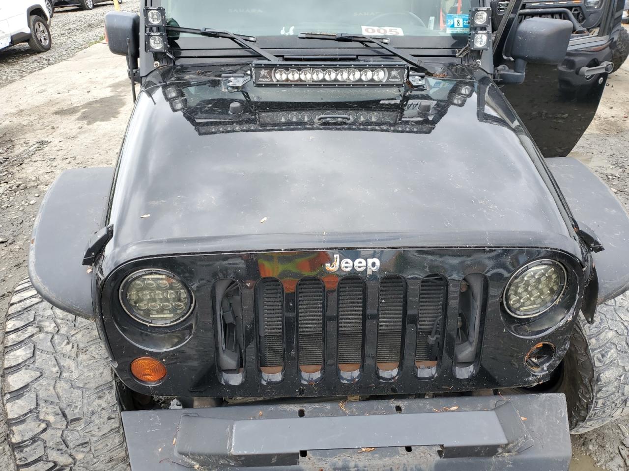 Photo 11 VIN: 1C4BJWEG7DL635350 - JEEP WRANGLER 