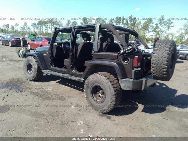 Photo 2 VIN: 1C4BJWEG7DL641780 - JEEP WRANGLER UNLIMITED 