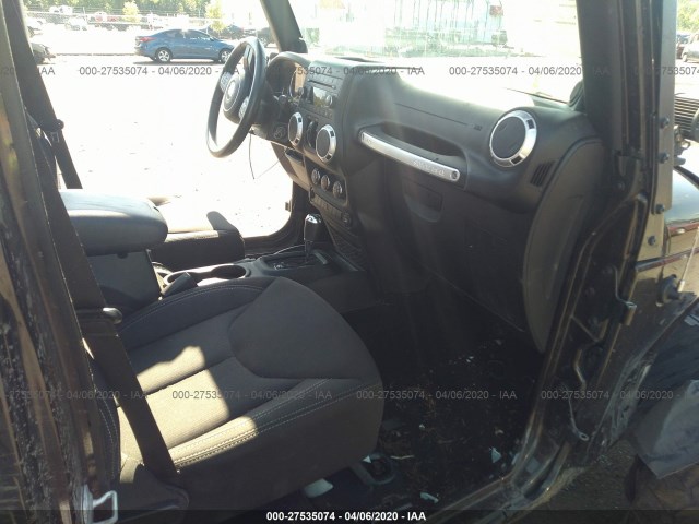 Photo 4 VIN: 1C4BJWEG7DL641780 - JEEP WRANGLER UNLIMITED 