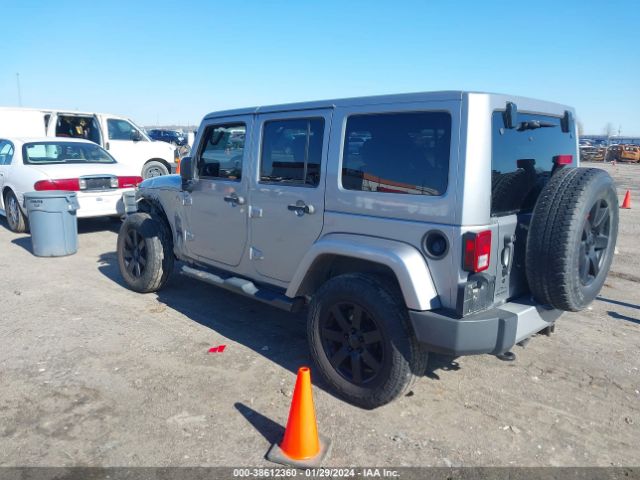 Photo 2 VIN: 1C4BJWEG7DL645263 - JEEP WRANGLER UNLIMITED 