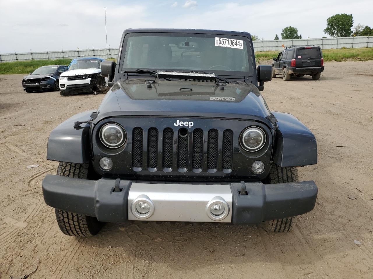 Photo 4 VIN: 1C4BJWEG7EL102187 - JEEP WRANGLER 