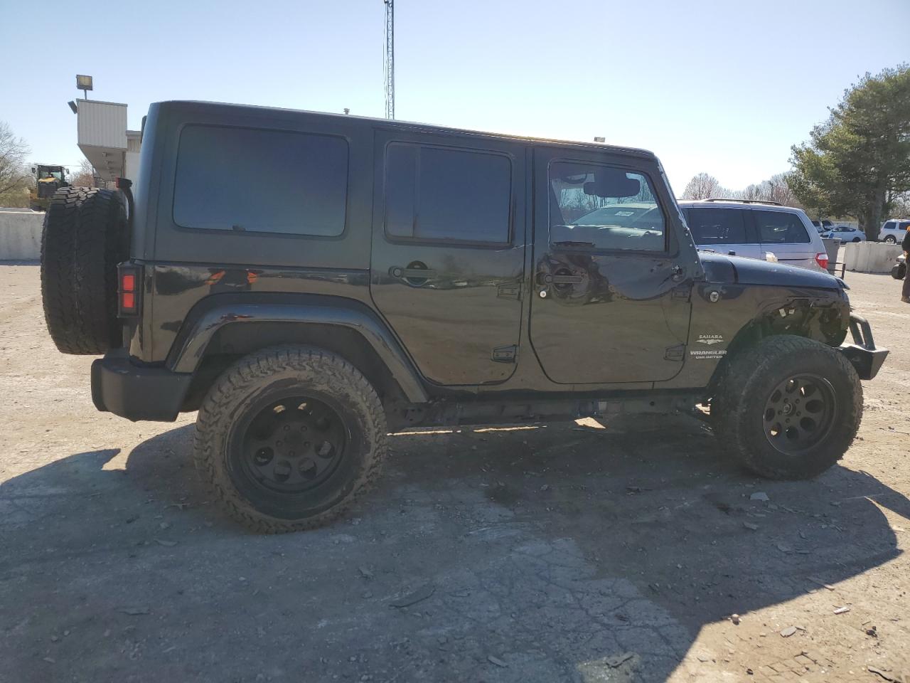 Photo 2 VIN: 1C4BJWEG7EL309209 - JEEP WRANGLER 