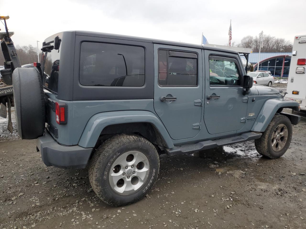 Photo 2 VIN: 1C4BJWEG7EL327788 - JEEP WRANGLER 