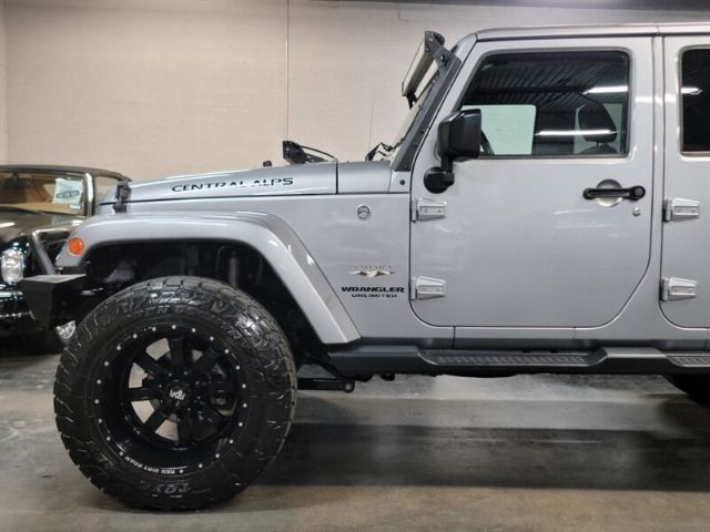 Photo 3 VIN: 1C4BJWEG7GL156849 - JEEP WRANGLER UNLIMITED 