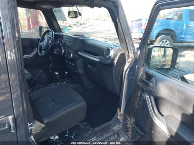 Photo 4 VIN: 1C4BJWEG7HL661369 - JEEP WRANGLER UNLIMITED 