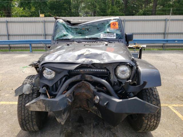 Photo 4 VIN: 1C4BJWEG7JL823555 - JEEP WRANGLER U 