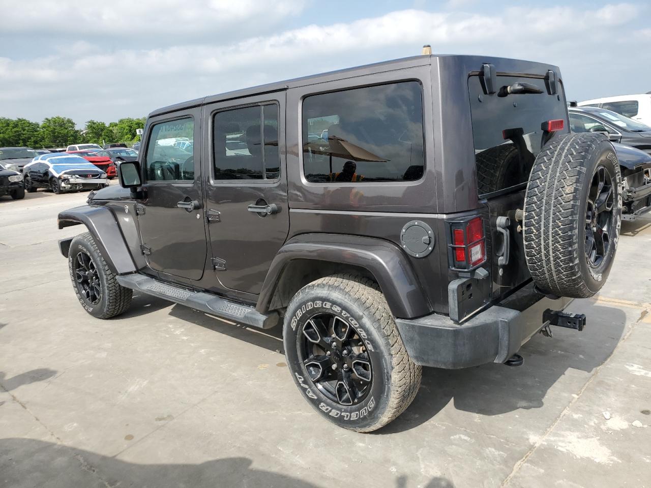 Photo 2 VIN: 1C4BJWEG7JL847161 - JEEP WRANGLER 