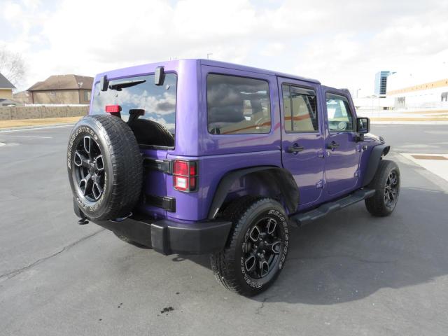 Photo 2 VIN: 1C4BJWEG7JL851002 - JEEP WRANGLER U 