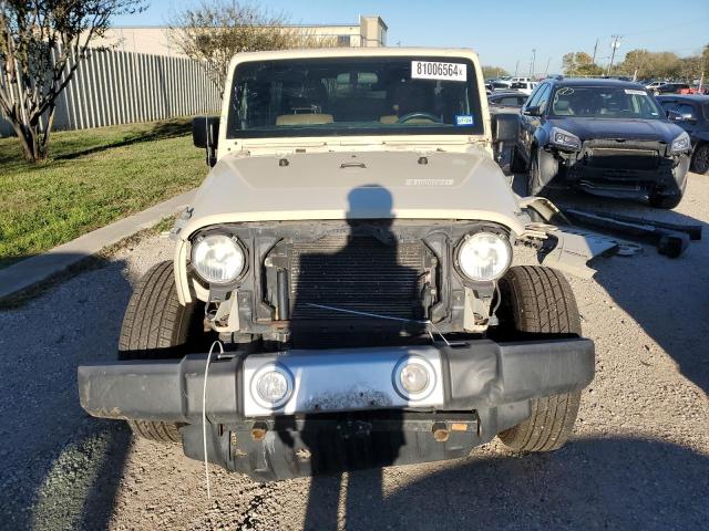 Photo 4 VIN: 1C4BJWEG8CL111722 - JEEP WRANGLER U 