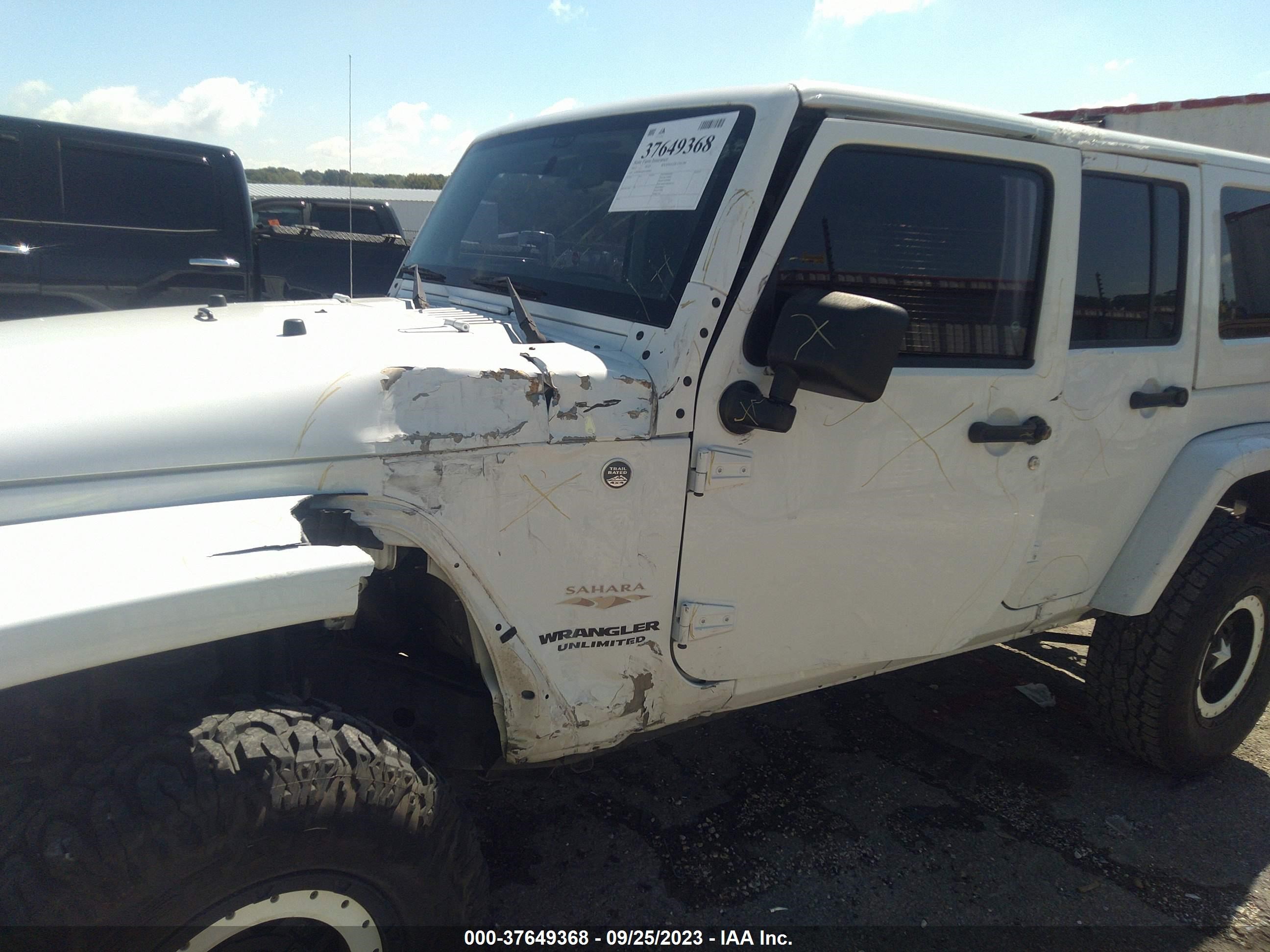 Photo 5 VIN: 1C4BJWEG8CL240883 - JEEP WRANGLER 