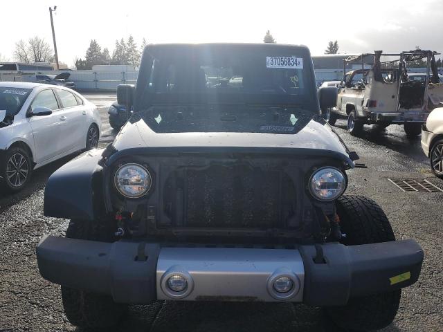 Photo 4 VIN: 1C4BJWEG8DL529599 - JEEP WRANGLER 