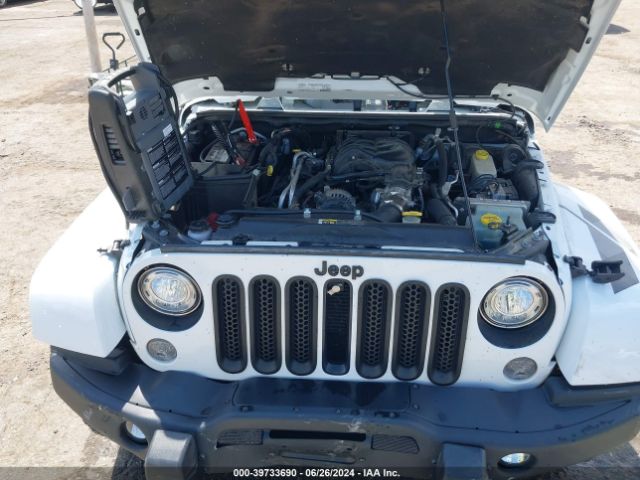 Photo 9 VIN: 1C4BJWEG8HL602718 - JEEP WRANGLER 