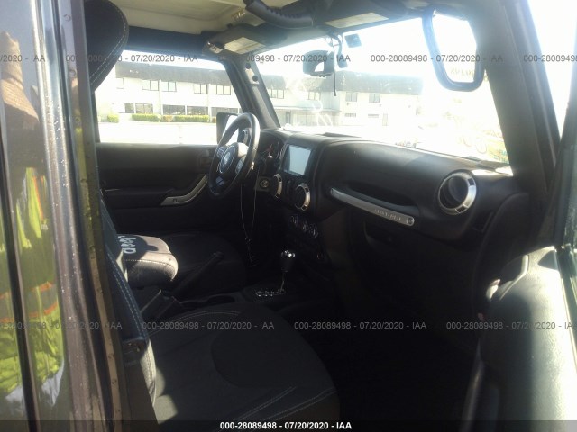 Photo 4 VIN: 1C4BJWEG8HL735351 - JEEP WRANGLER UNLIMITED 