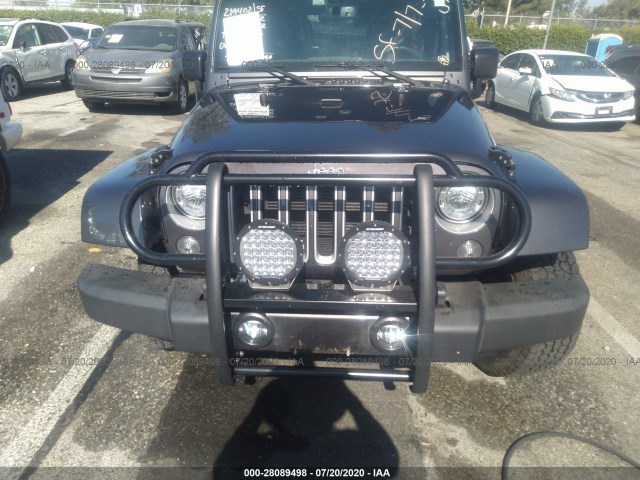 Photo 5 VIN: 1C4BJWEG8HL735351 - JEEP WRANGLER UNLIMITED 