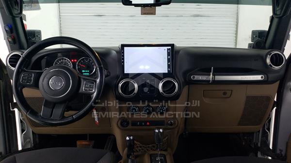 Photo 15 VIN: 1C4BJWEG9DL643594 - JEEP WRANGLER 