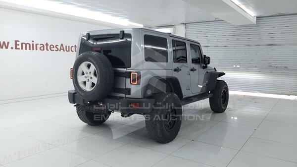 Photo 8 VIN: 1C4BJWEG9DL643594 - JEEP WRANGLER 