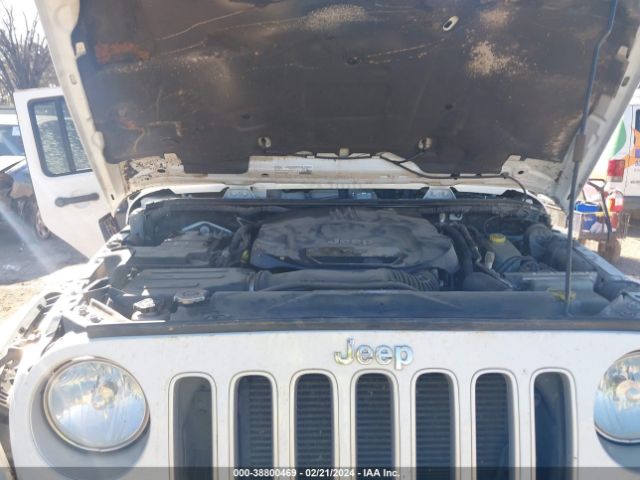 Photo 9 VIN: 1C4BJWEG9GL155332 - JEEP WRANGLER UNLIMITED 