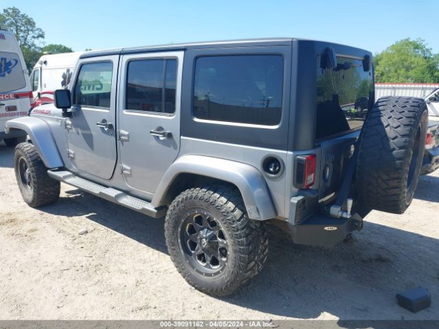 Photo 2 VIN: 1C4BJWEGXDL678693 - JEEP WRANGLER UNLIMITED 