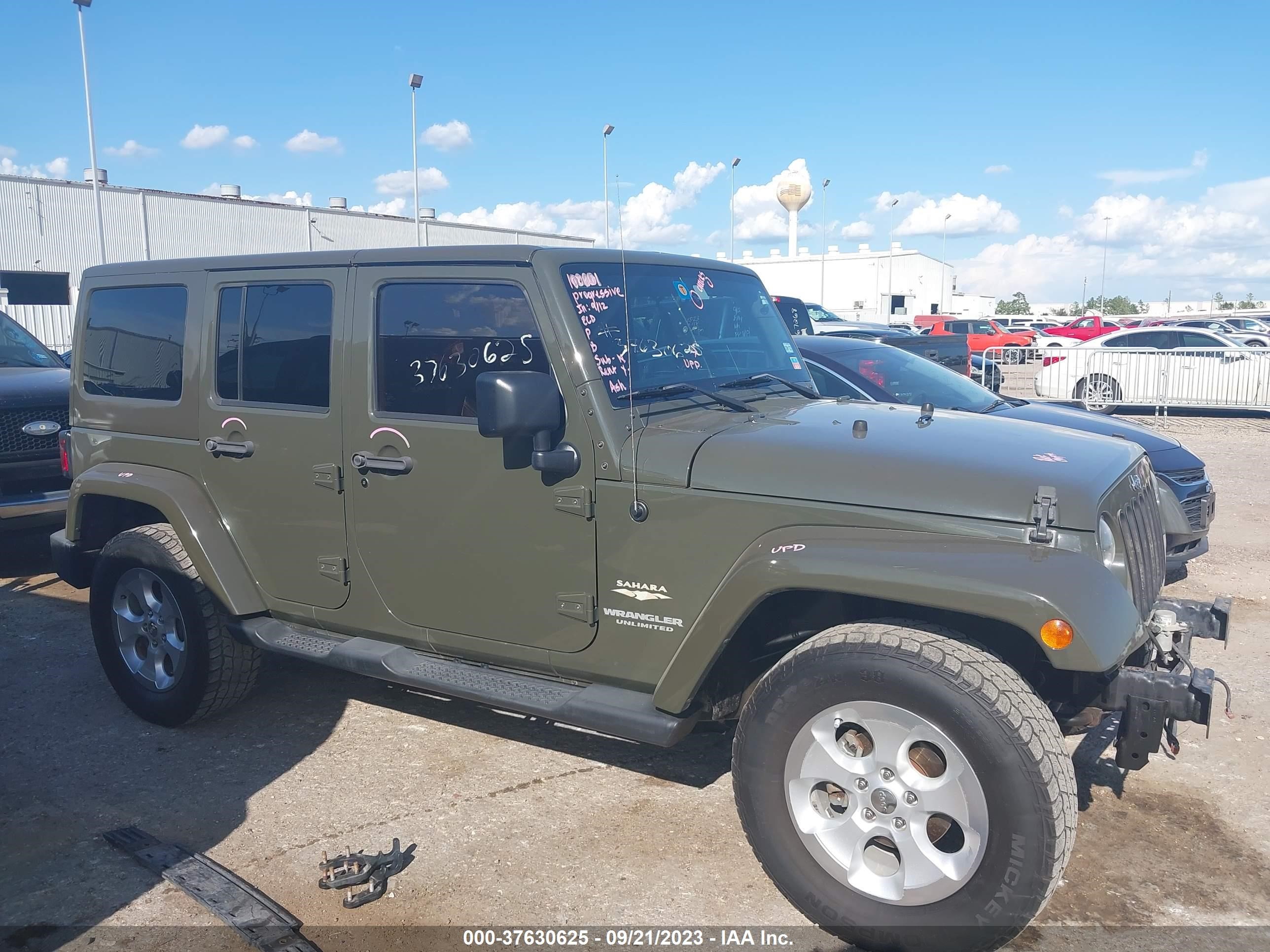 Photo 12 VIN: 1C4BJWEGXFL547959 - JEEP WRANGLER 