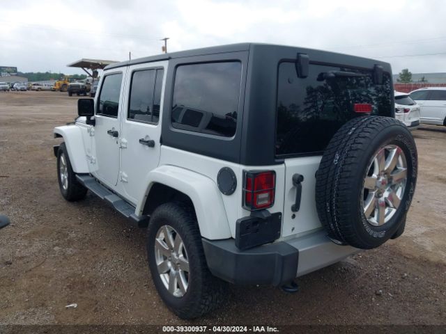 Photo 2 VIN: 1C4BJWEGXFL757753 - JEEP WRANGLER UNLIMITED 