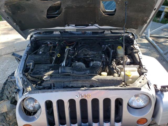 Photo 11 VIN: 1C4BJWFG0DL703857 - JEEP WRANGLER U 