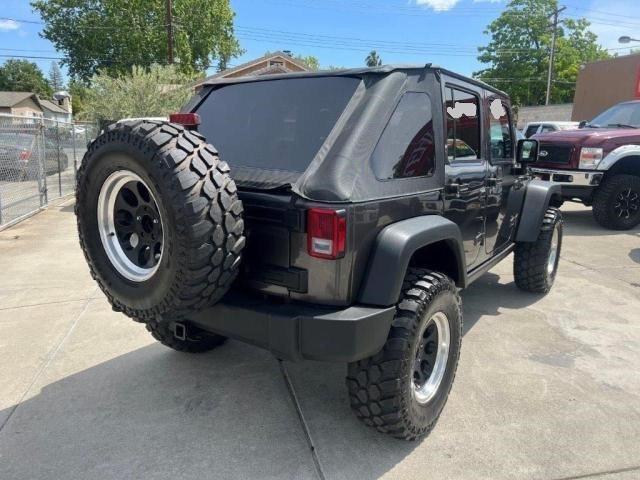 Photo 3 VIN: 1C4BJWFG0EL233301 - JEEP WRANGLER U 