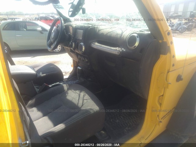 Photo 4 VIN: 1C4BJWFG0FL703750 - JEEP WRANGLER UNLIMITED 