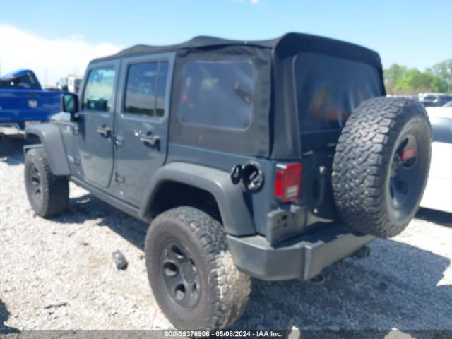 Photo 2 VIN: 1C4BJWFG0HL606180 - JEEP WRANGLER UNLIMITED 