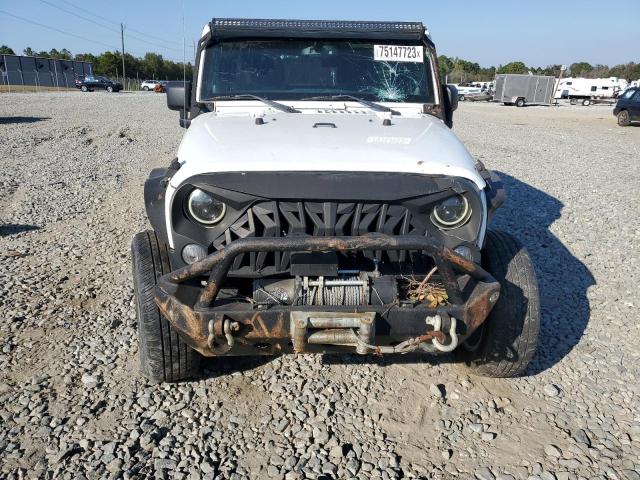 Photo 4 VIN: 1C4BJWFG1EL173299 - JEEP WRANGLER 