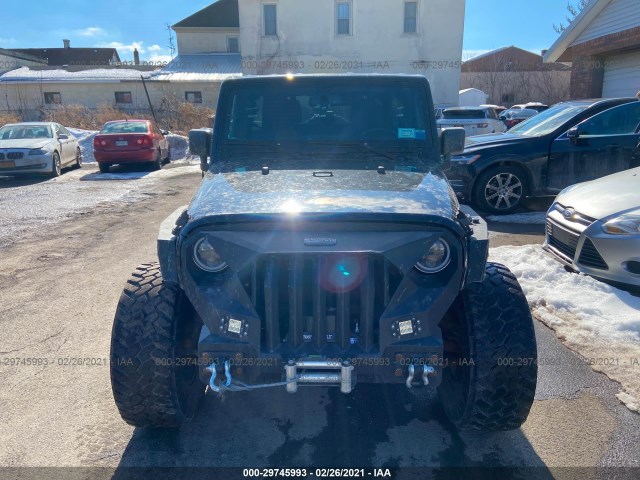 Photo 5 VIN: 1C4BJWFG1FL767859 - JEEP WRANGLER UNLIMITED 