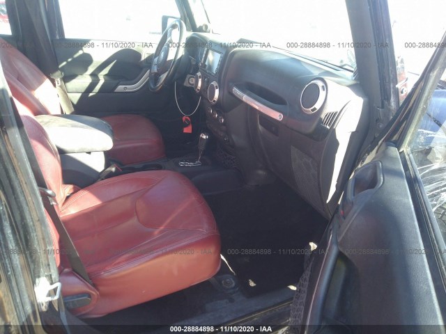 Photo 4 VIN: 1C4BJWFG2DL615618 - JEEP WRANGLER UNLIMITED 