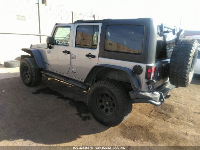 Photo 2 VIN: 1C4BJWFG3DL564405 - JEEP WRANGLER UNLIMITED 