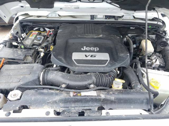 Photo 6 VIN: 1C4BJWFG3FL577254 - JEEP WRANGLER U 