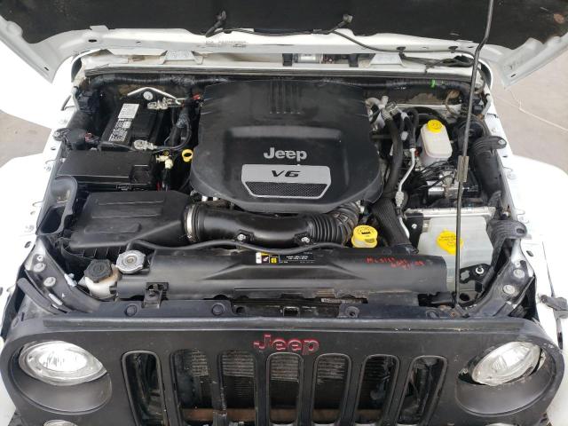 Photo 6 VIN: 1C4BJWFG3JL834292 - JEEP WRANGLER U 