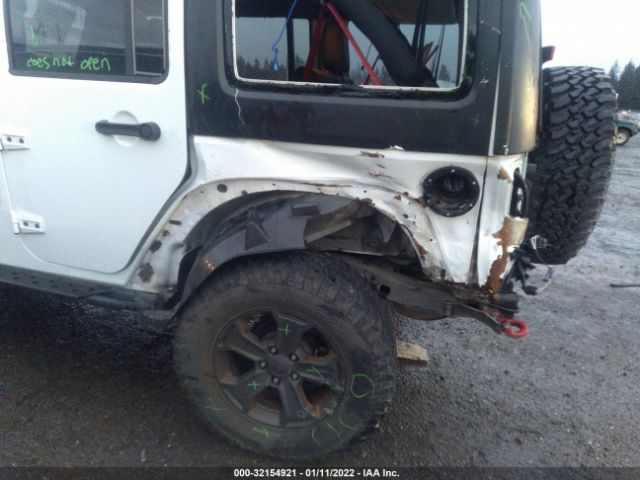 Photo 5 VIN: 1C4BJWFG3JL918743 - JEEP WRANGLER JK UNLIMITED 