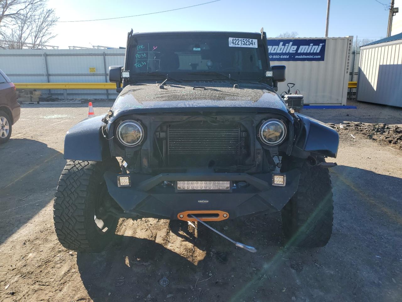 Photo 4 VIN: 1C4BJWFG4EL324958 - JEEP WRANGLER 