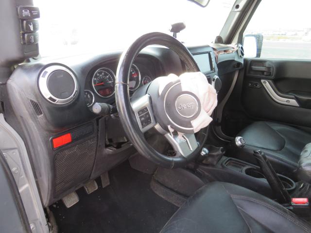 Photo 8 VIN: 1C4BJWFG5DL694217 - JEEP WRANGLER U 