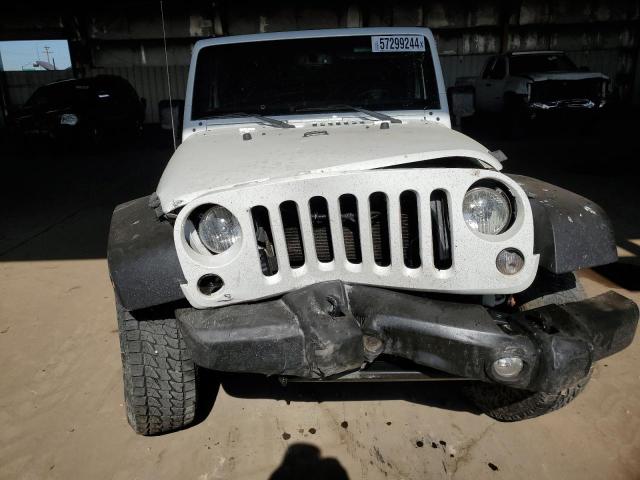 Photo 4 VIN: 1C4BJWFG5GL263008 - JEEP WRANGLER 