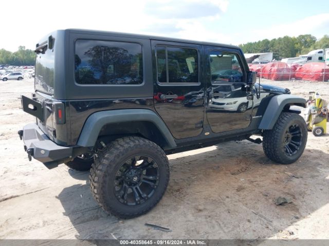 Photo 3 VIN: 1C4BJWFG6FL512124 - JEEP WRANGLER 