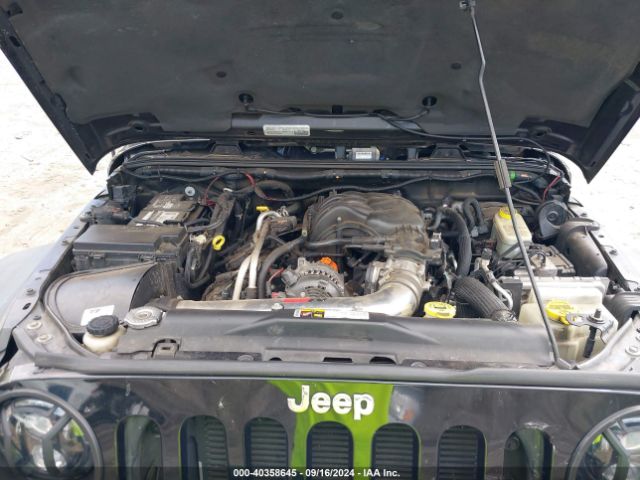 Photo 9 VIN: 1C4BJWFG6FL512124 - JEEP WRANGLER 