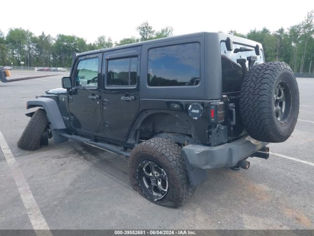 Photo 2 VIN: 1C4BJWFG6JL815784 - JEEP WRANGLER JK 